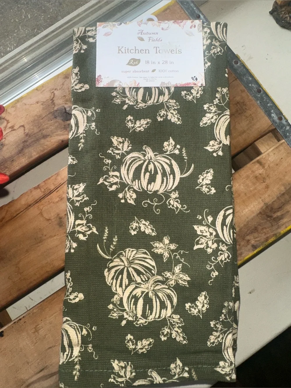 Kitchen Towel (2) with a Cream-Colored Pumpkin and Autumn Leaf Print ~ New